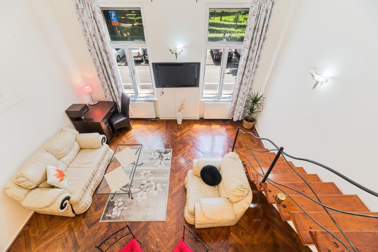 Hera Apartment - Old Town Brassó Kültér fotó